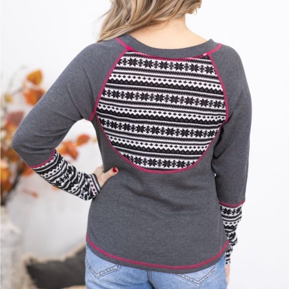 Cess Femme Aztec Long sleeve Top- Large - Picture 2 of 2